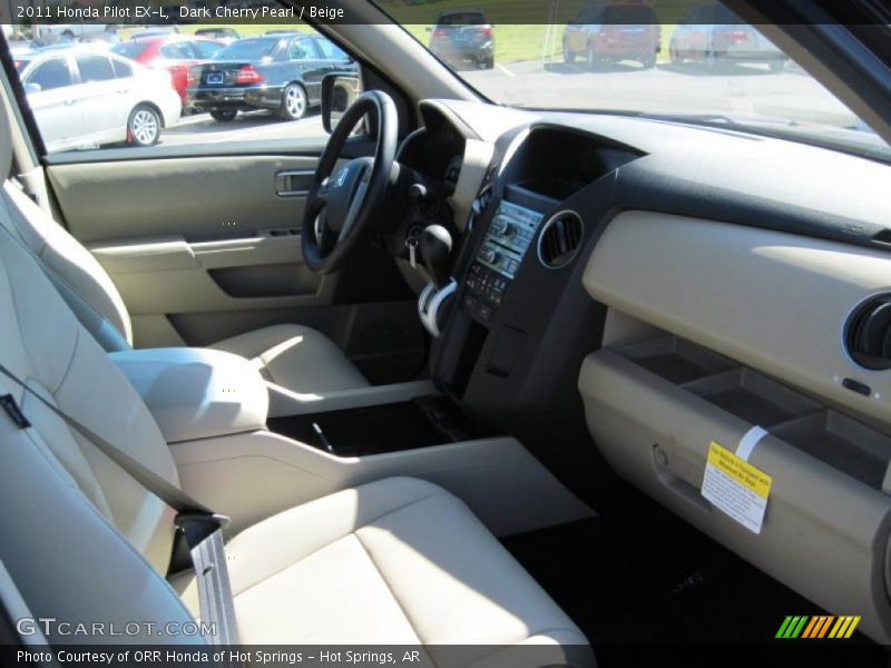 Dashboard of 2011 Pilot EX-L