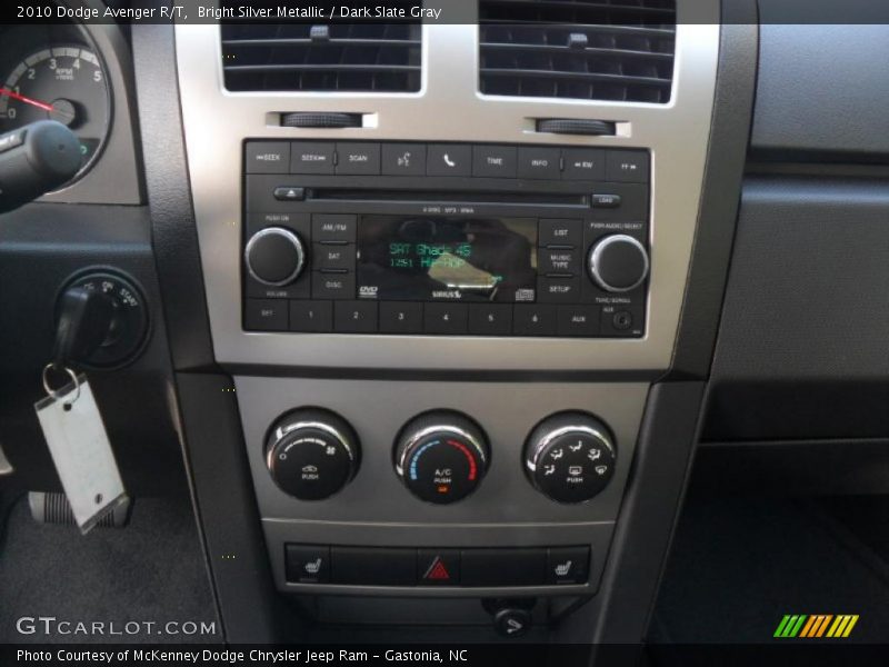 Bright Silver Metallic / Dark Slate Gray 2010 Dodge Avenger R/T