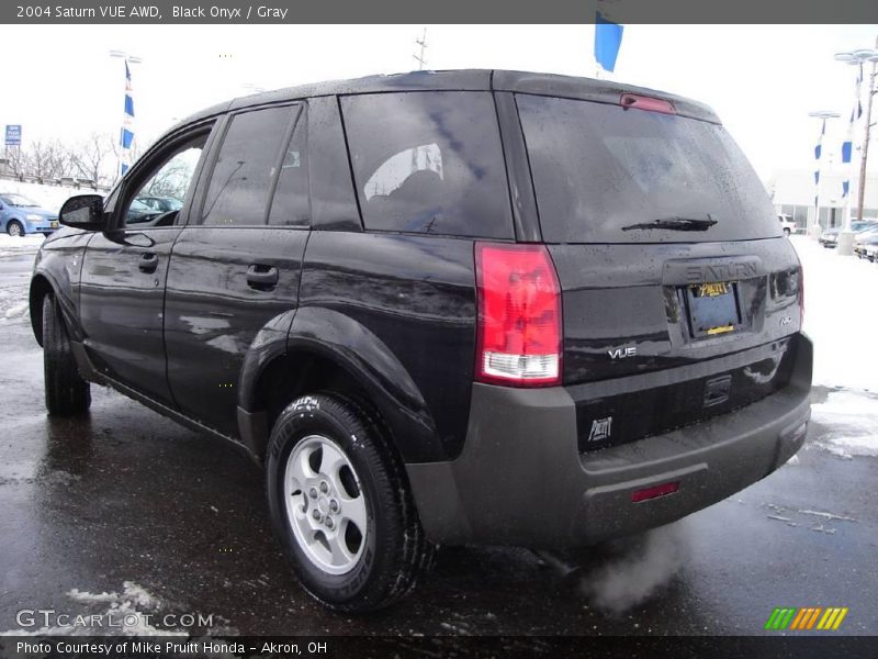 Black Onyx / Gray 2004 Saturn VUE AWD