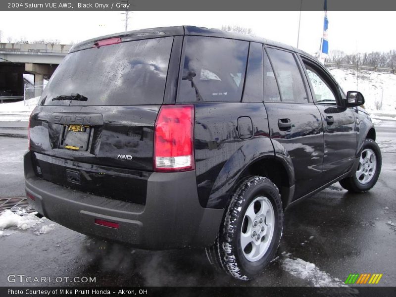 Black Onyx / Gray 2004 Saturn VUE AWD