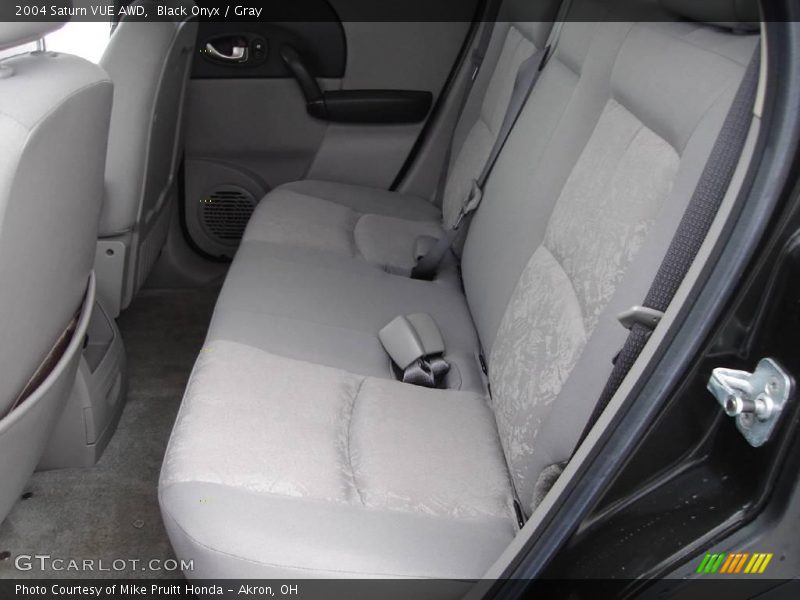 Black Onyx / Gray 2004 Saturn VUE AWD