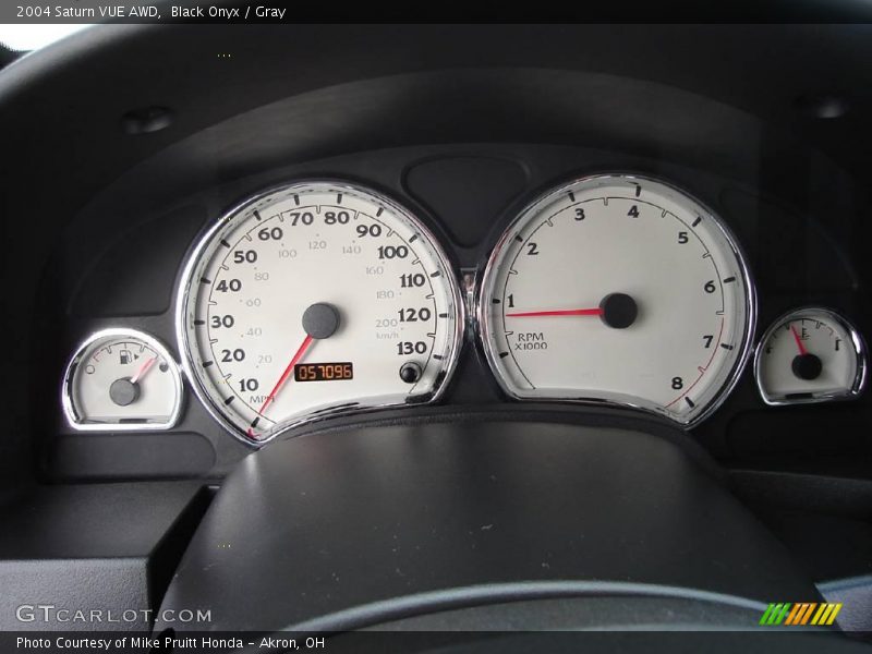 Black Onyx / Gray 2004 Saturn VUE AWD