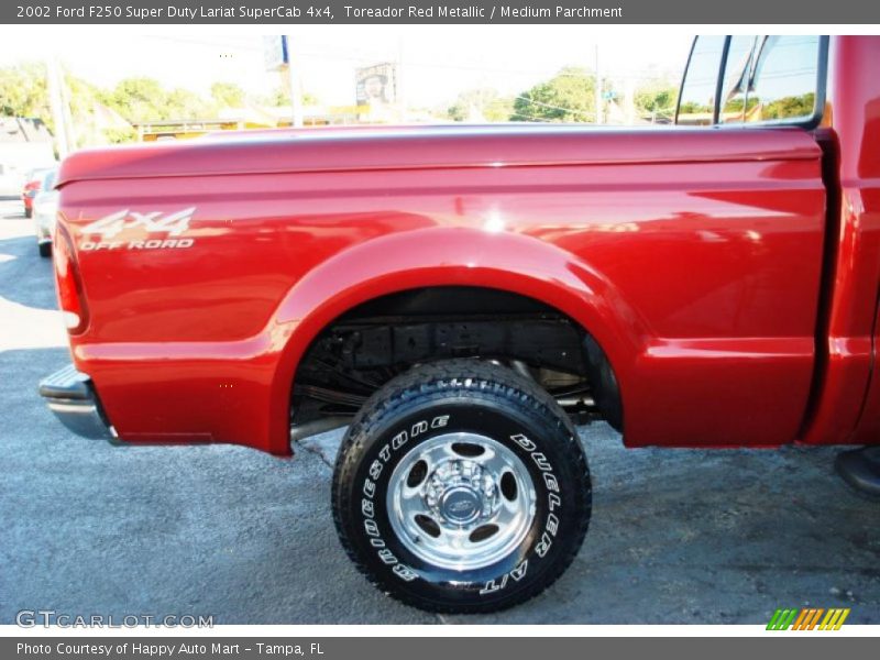 Toreador Red Metallic / Medium Parchment 2002 Ford F250 Super Duty Lariat SuperCab 4x4