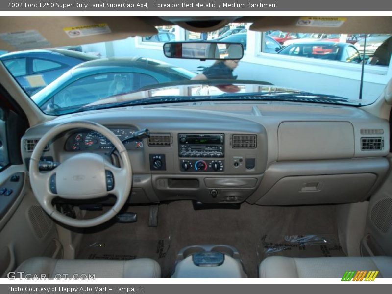 Dashboard of 2002 F250 Super Duty Lariat SuperCab 4x4