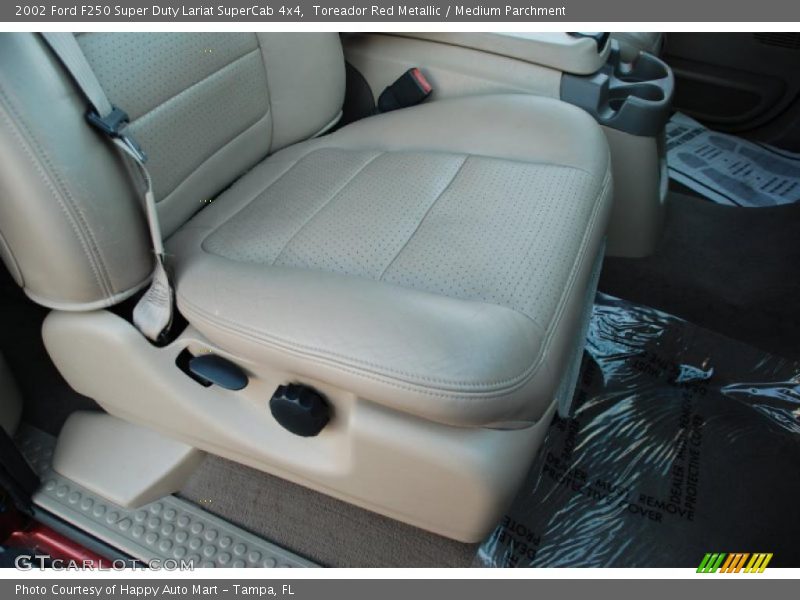 Toreador Red Metallic / Medium Parchment 2002 Ford F250 Super Duty Lariat SuperCab 4x4