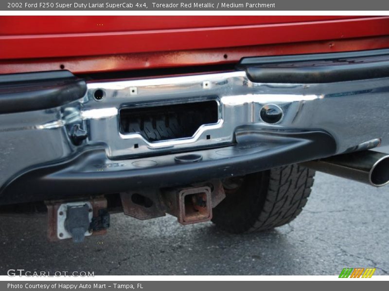 Toreador Red Metallic / Medium Parchment 2002 Ford F250 Super Duty Lariat SuperCab 4x4