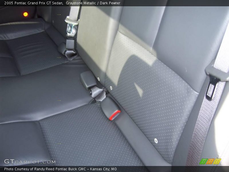 Graystone Metallic / Dark Pewter 2005 Pontiac Grand Prix GT Sedan