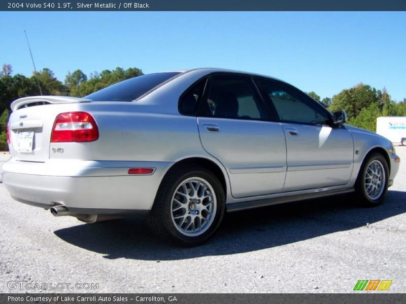 Silver Metallic / Off Black 2004 Volvo S40 1.9T
