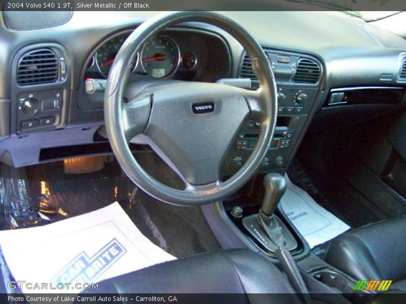  2004 S40 1.9T Off Black Interior