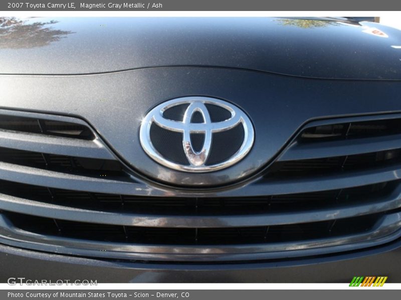 Magnetic Gray Metallic / Ash 2007 Toyota Camry LE