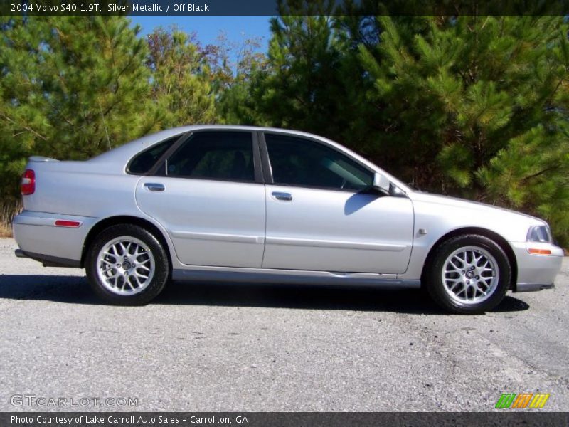 Silver Metallic / Off Black 2004 Volvo S40 1.9T