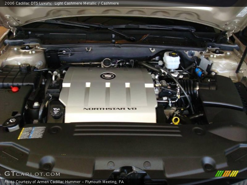 Light Cashmere Metallic / Cashmere 2006 Cadillac DTS Luxury