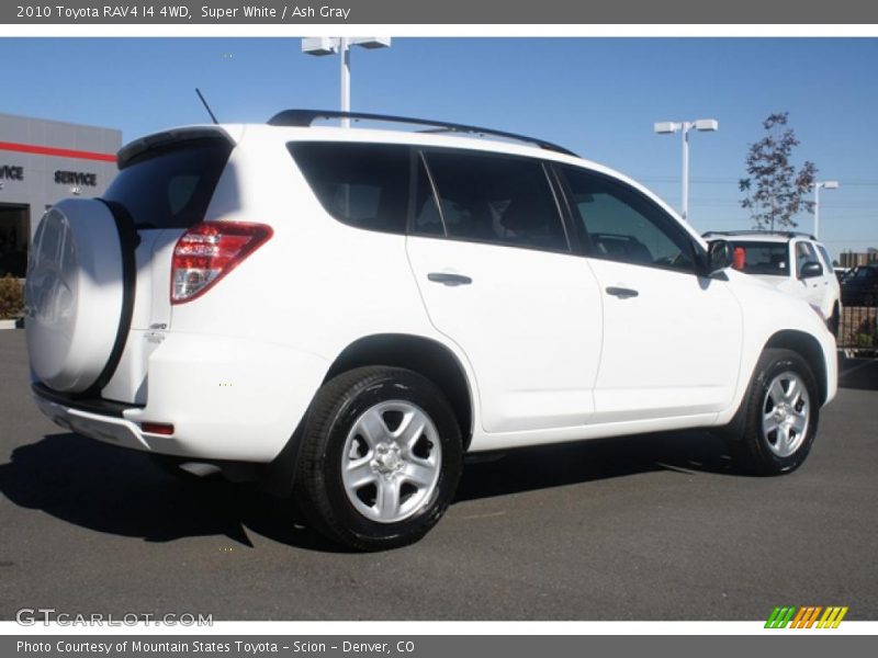 Super White / Ash Gray 2010 Toyota RAV4 I4 4WD