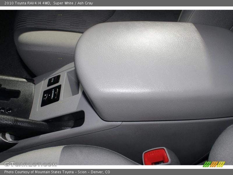 Super White / Ash Gray 2010 Toyota RAV4 I4 4WD