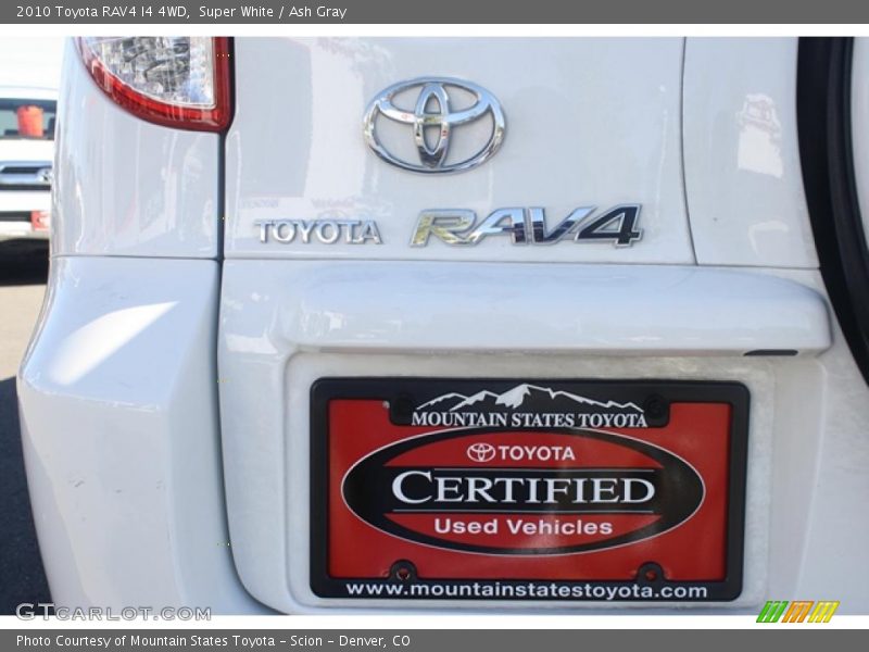 Super White / Ash Gray 2010 Toyota RAV4 I4 4WD