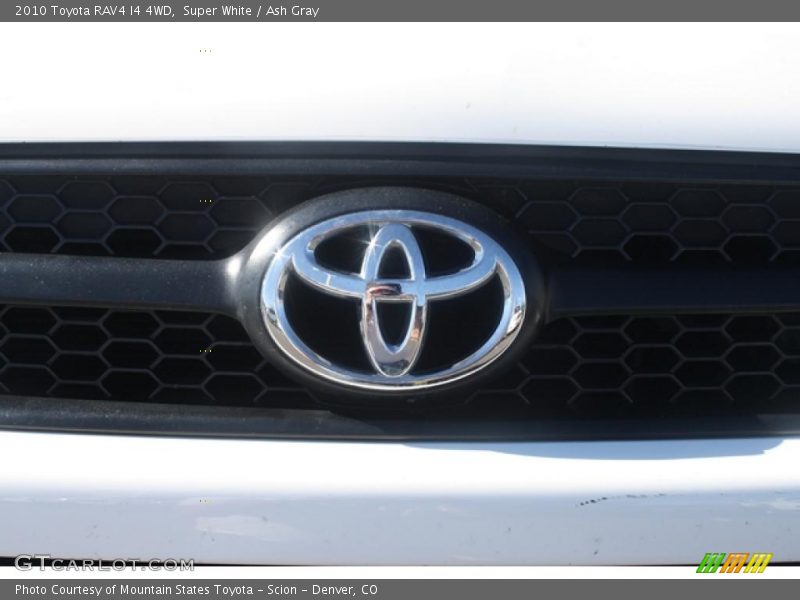 Super White / Ash Gray 2010 Toyota RAV4 I4 4WD