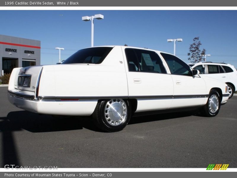 White / Black 1996 Cadillac DeVille Sedan