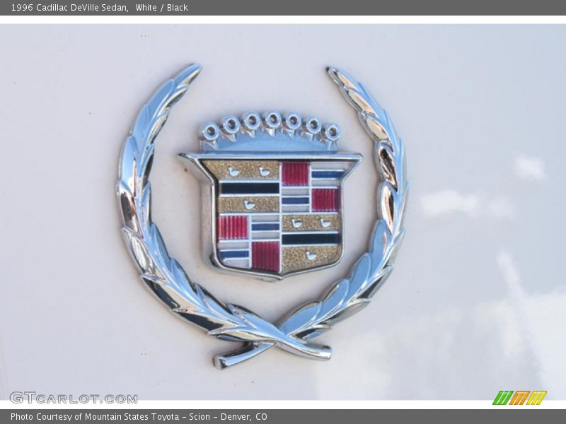  1996 DeVille Sedan Logo