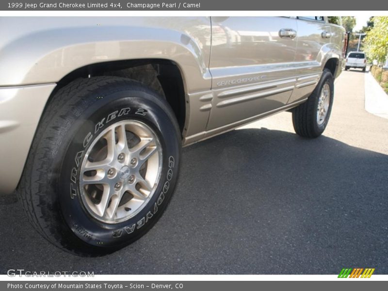 Champagne Pearl / Camel 1999 Jeep Grand Cherokee Limited 4x4