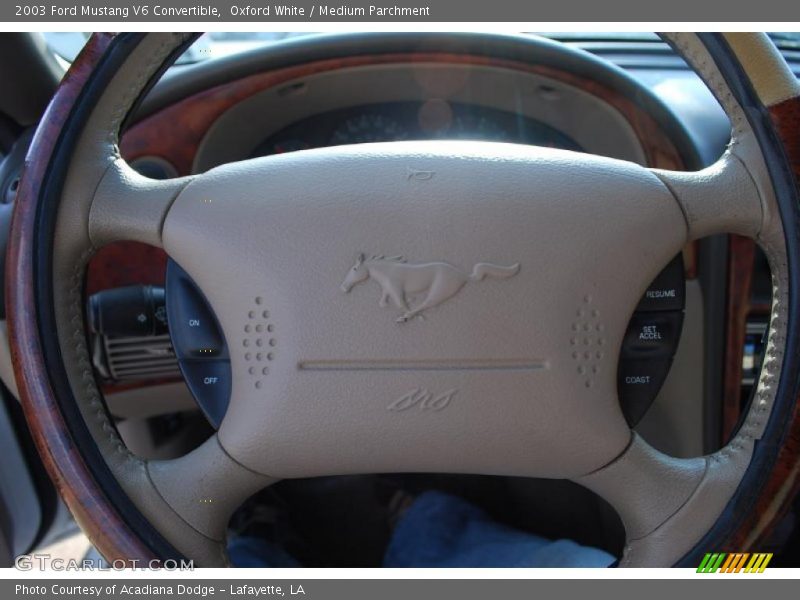 Oxford White / Medium Parchment 2003 Ford Mustang V6 Convertible