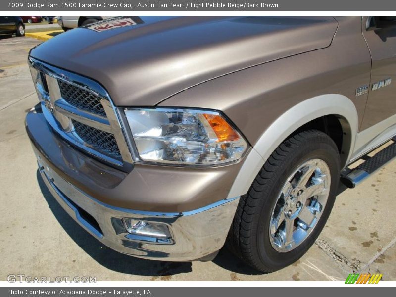 Austin Tan Pearl / Light Pebble Beige/Bark Brown 2009 Dodge Ram 1500 Laramie Crew Cab