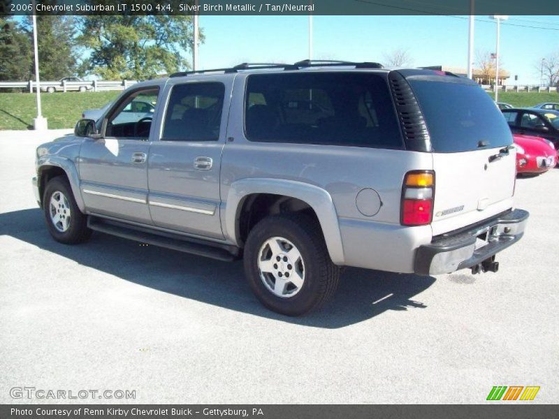 Silver Birch Metallic / Tan/Neutral 2006 Chevrolet Suburban LT 1500 4x4