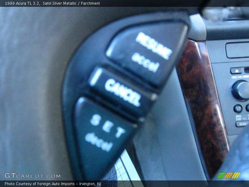 Satin Silver Metallic / Parchment 1999 Acura TL 3.2
