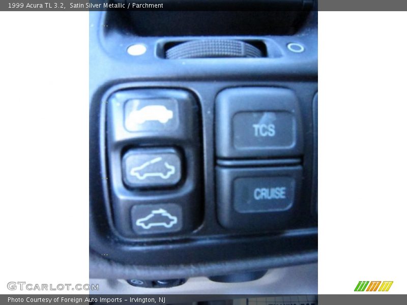 Controls of 1999 TL 3.2