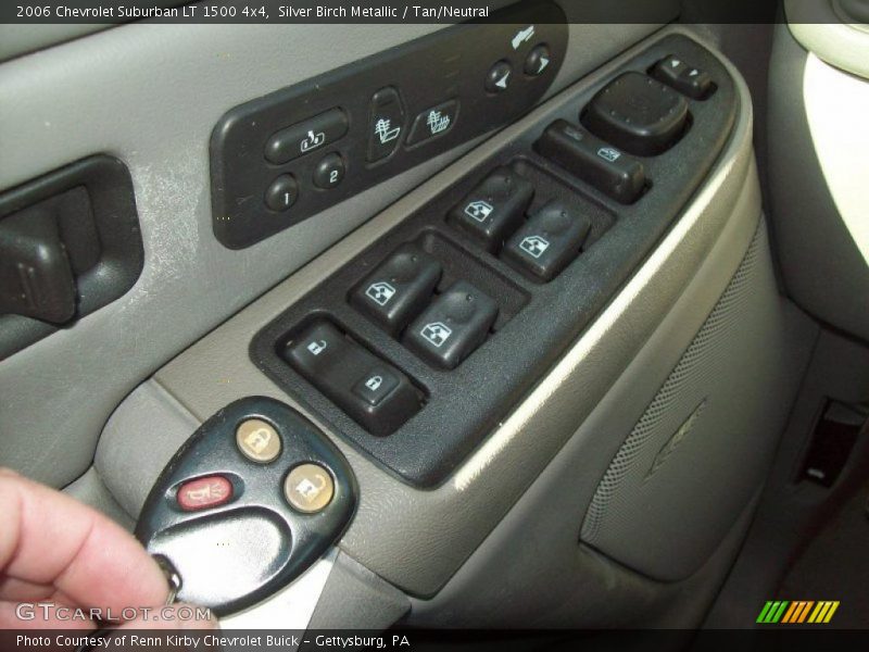 Silver Birch Metallic / Tan/Neutral 2006 Chevrolet Suburban LT 1500 4x4