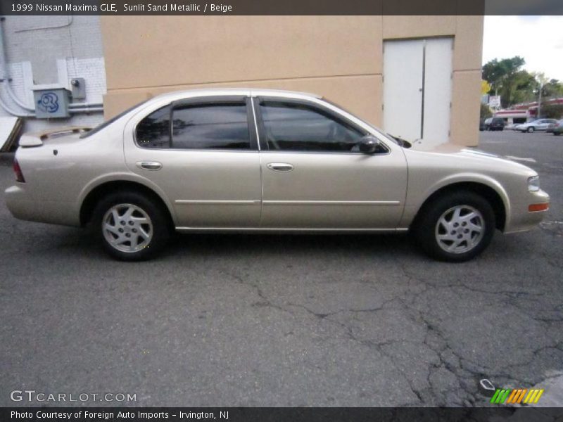 Sunlit Sand Metallic / Beige 1999 Nissan Maxima GLE