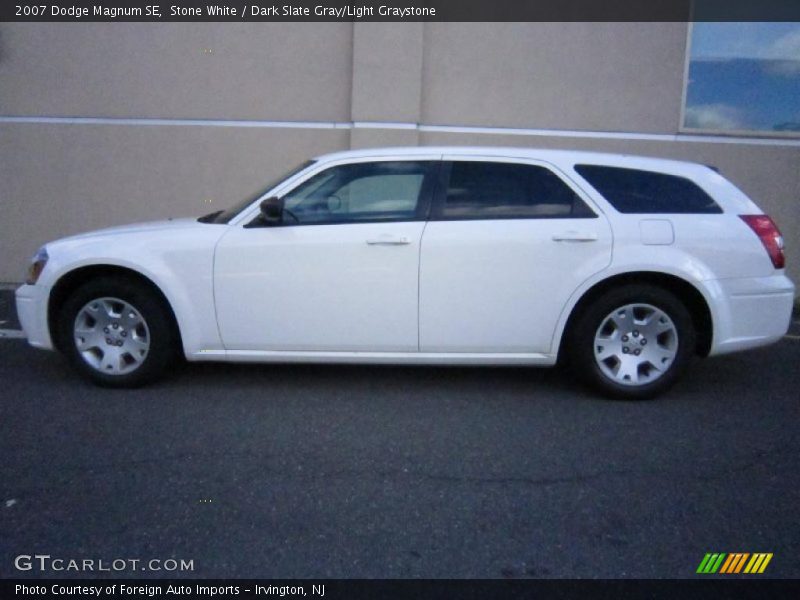 Stone White / Dark Slate Gray/Light Graystone 2007 Dodge Magnum SE