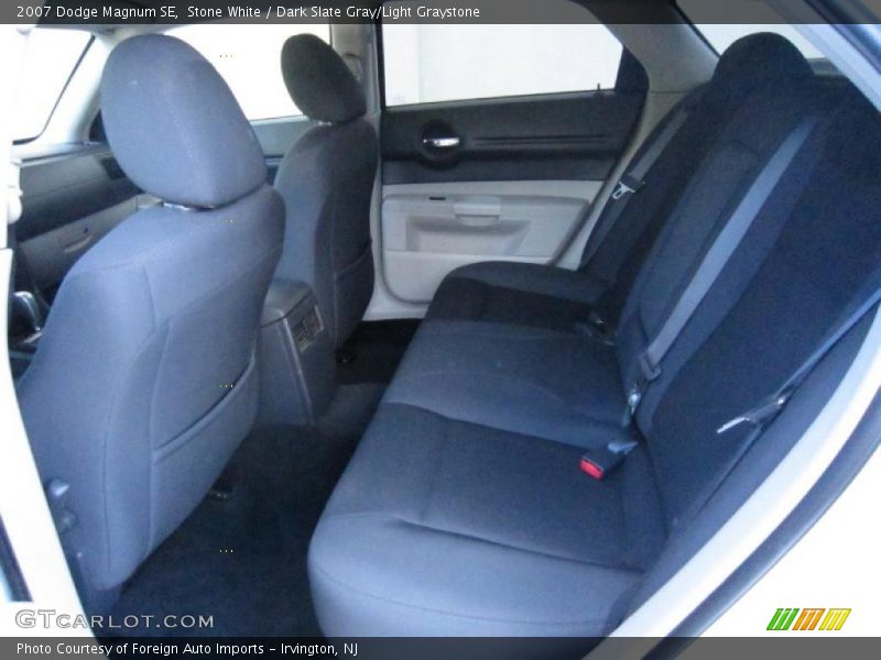 Stone White / Dark Slate Gray/Light Graystone 2007 Dodge Magnum SE