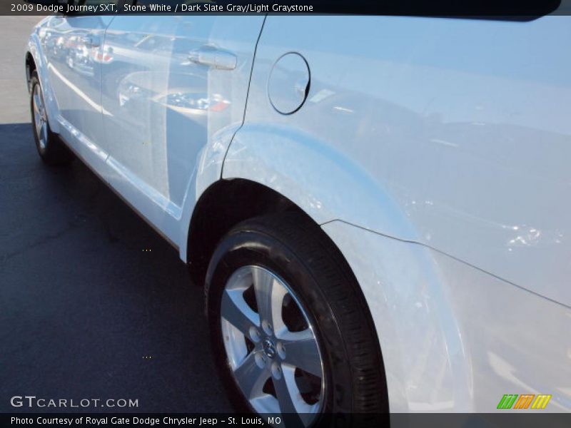 Stone White / Dark Slate Gray/Light Graystone 2009 Dodge Journey SXT