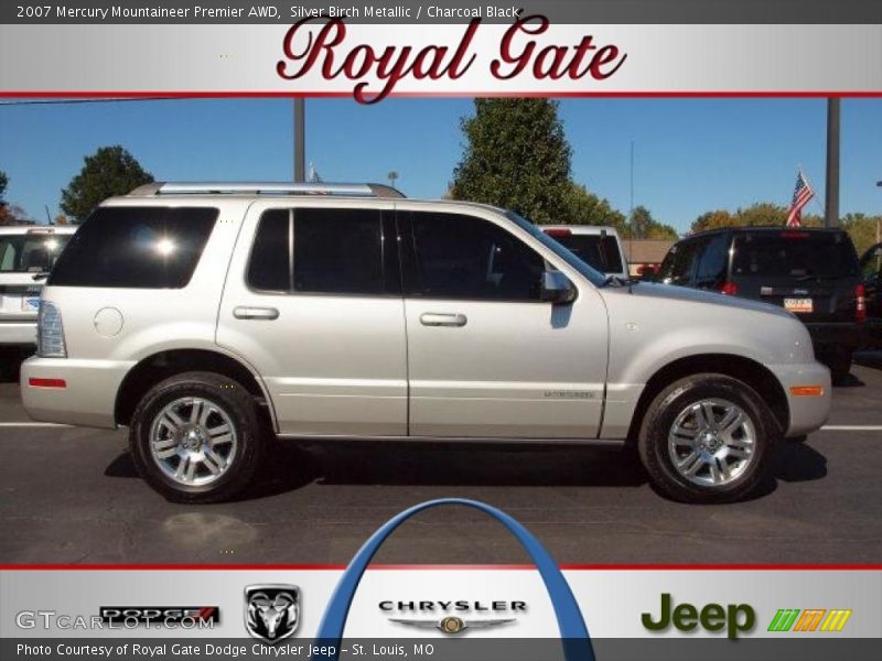 Silver Birch Metallic / Charcoal Black 2007 Mercury Mountaineer Premier AWD
