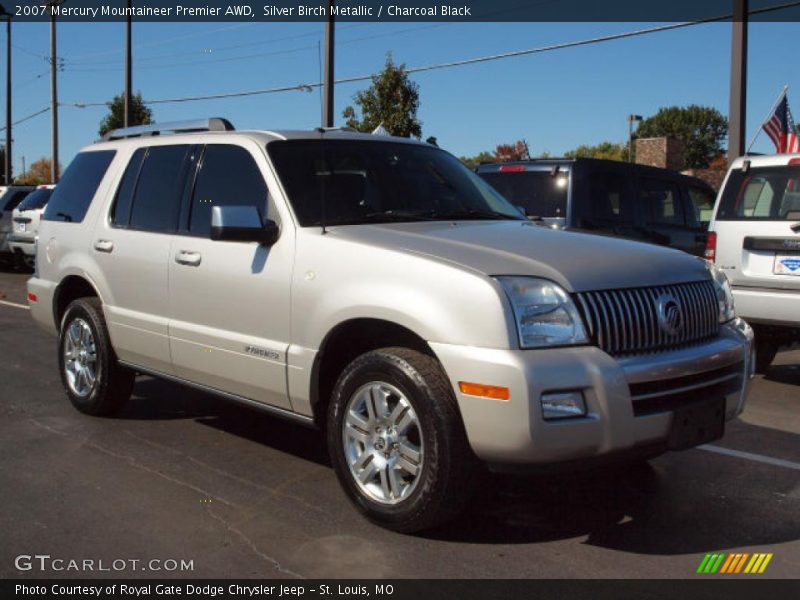 Silver Birch Metallic / Charcoal Black 2007 Mercury Mountaineer Premier AWD