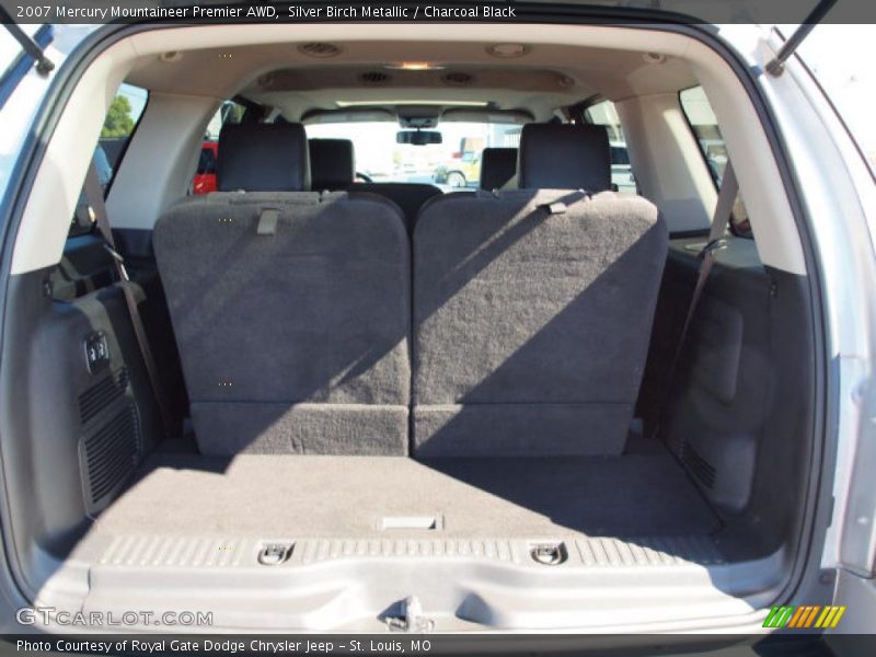 Silver Birch Metallic / Charcoal Black 2007 Mercury Mountaineer Premier AWD