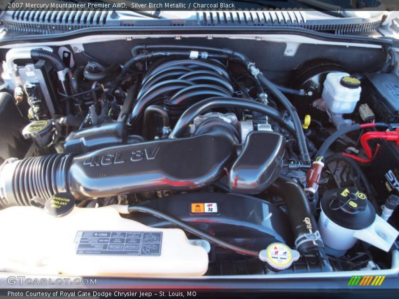 Silver Birch Metallic / Charcoal Black 2007 Mercury Mountaineer Premier AWD