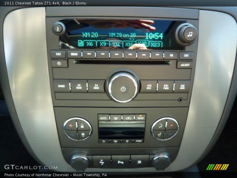 Controls of 2011 Tahoe Z71 4x4