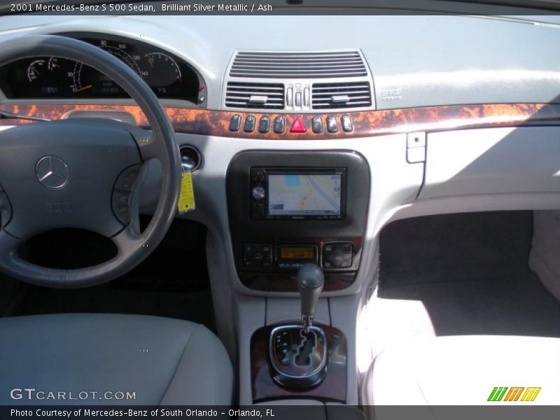 Dashboard of 2001 S 500 Sedan