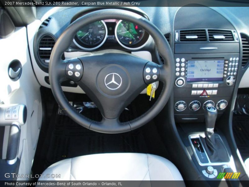 Controls of 2007 SLK 280 Roadster