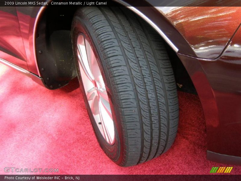 Cinnamon Metallic / Light Camel 2009 Lincoln MKS Sedan