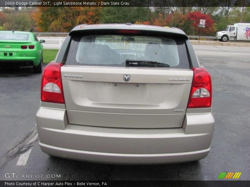 Light Sandstone Metallic / Dark Slate Gray 2009 Dodge Caliber SXT