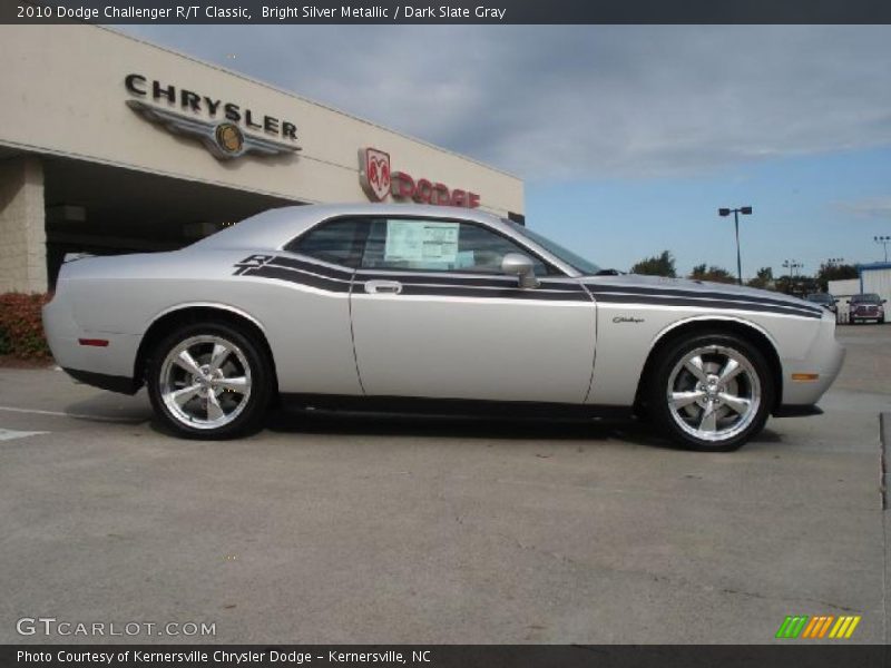 Bright Silver Metallic / Dark Slate Gray 2010 Dodge Challenger R/T Classic