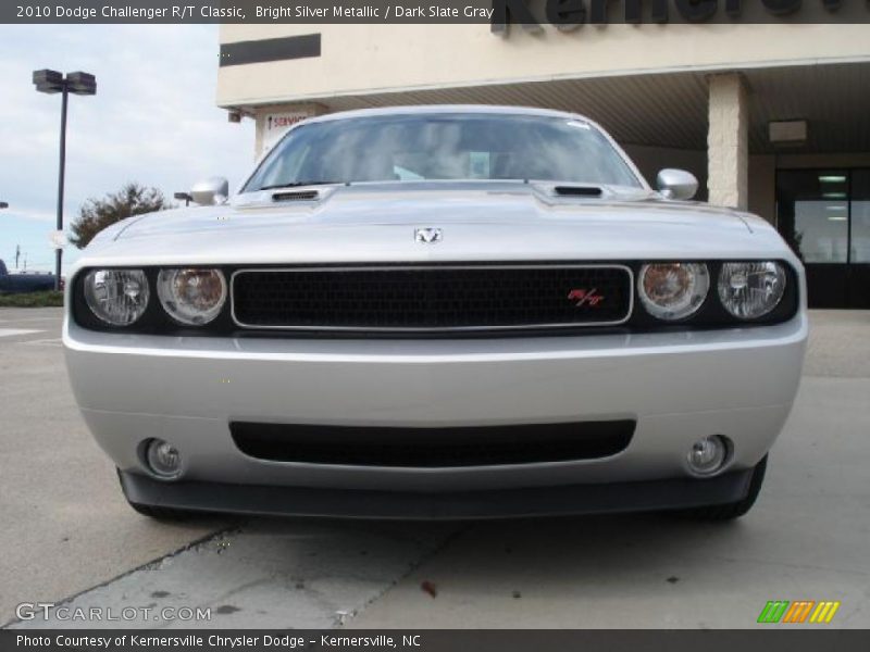 Bright Silver Metallic / Dark Slate Gray 2010 Dodge Challenger R/T Classic