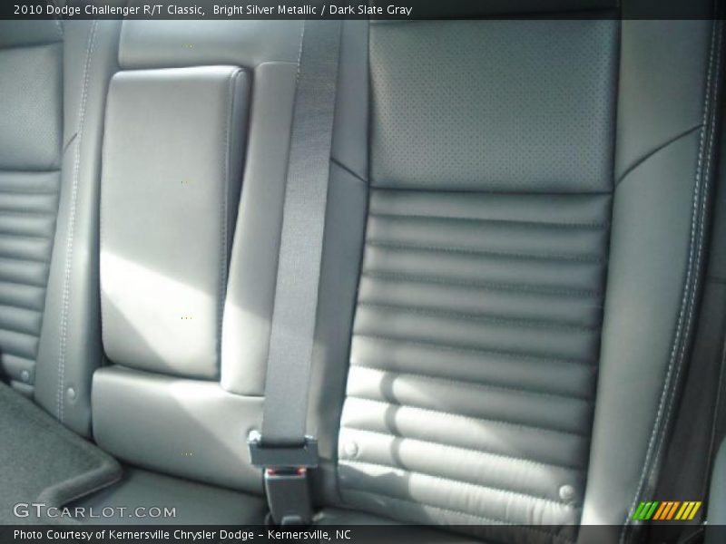 Bright Silver Metallic / Dark Slate Gray 2010 Dodge Challenger R/T Classic