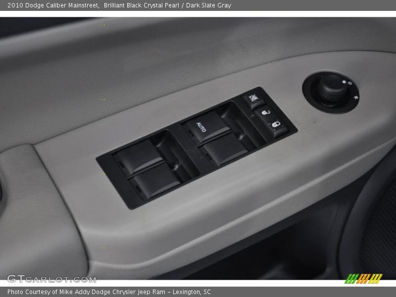 Brilliant Black Crystal Pearl / Dark Slate Gray 2010 Dodge Caliber Mainstreet