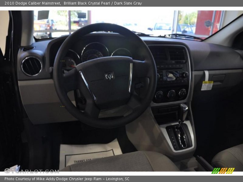 Brilliant Black Crystal Pearl / Dark Slate Gray 2010 Dodge Caliber Mainstreet