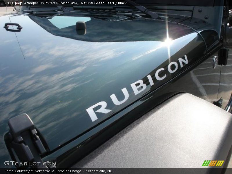  2011 Wrangler Unlimited Rubicon 4x4 Logo