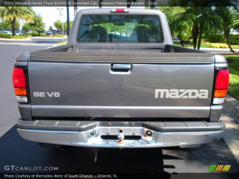 Medium Platinum Metallic / Gray 2000 Mazda B-Series Truck B3000 SE Extended Cab
