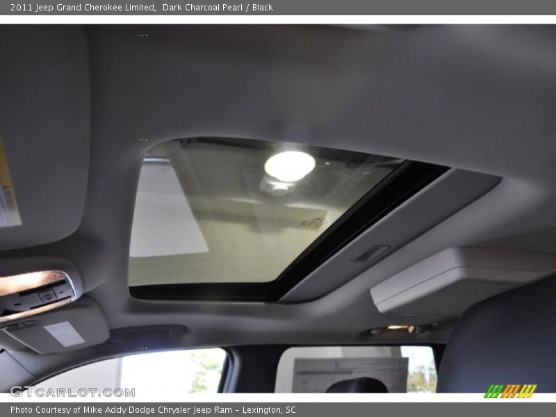 Dark Charcoal Pearl / Black 2011 Jeep Grand Cherokee Limited
